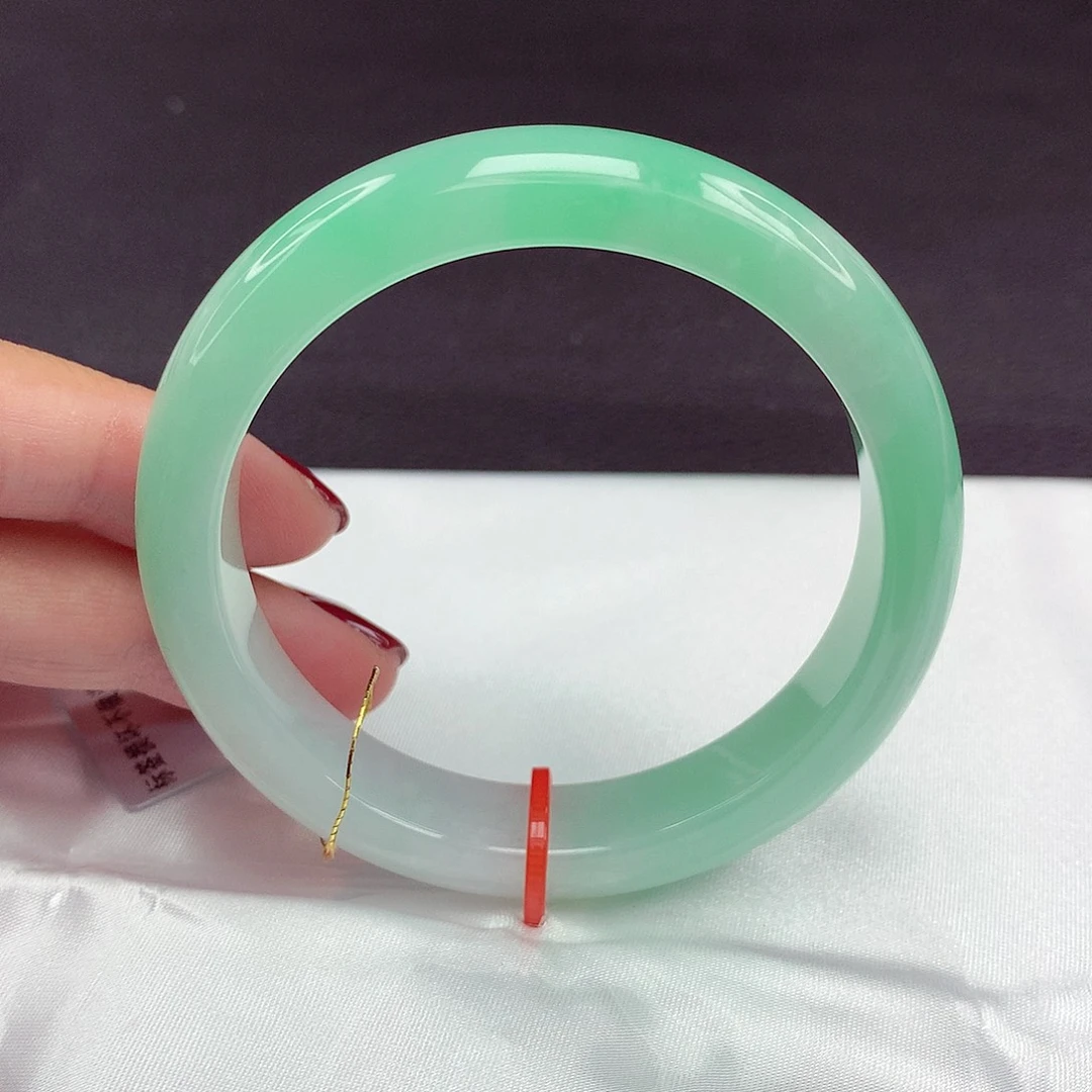 翡翠未镶嵌手镯55圈320