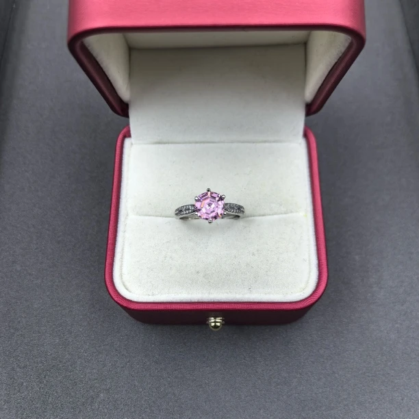 【经典永恒  光芒四射】 戒指 GDJ9116