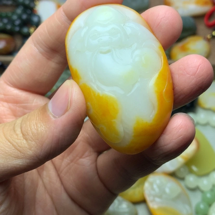 【闪购商品】颈饰未镶嵌和田玉