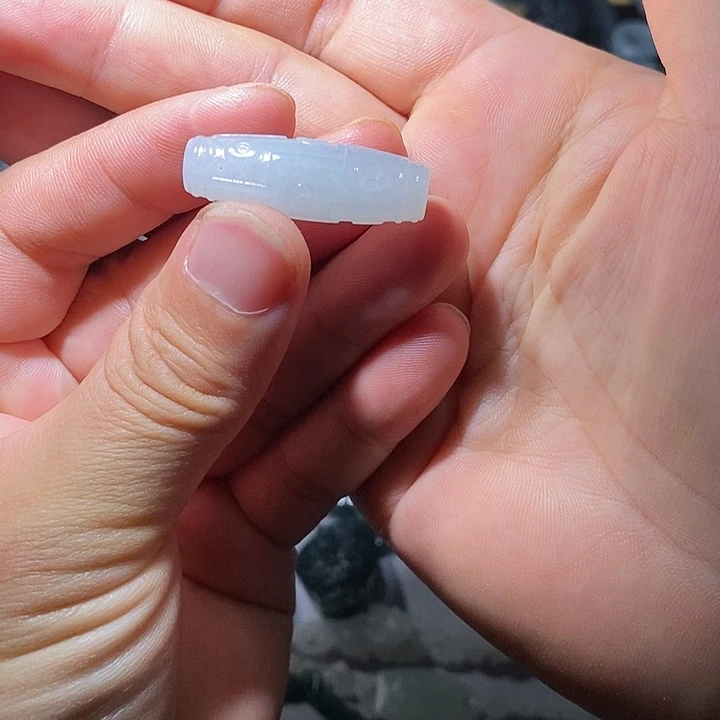 定制翡翠未镶嵌毛