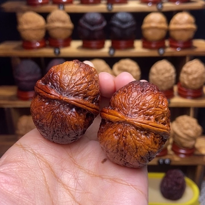 文玩核桃吊坠七彩35