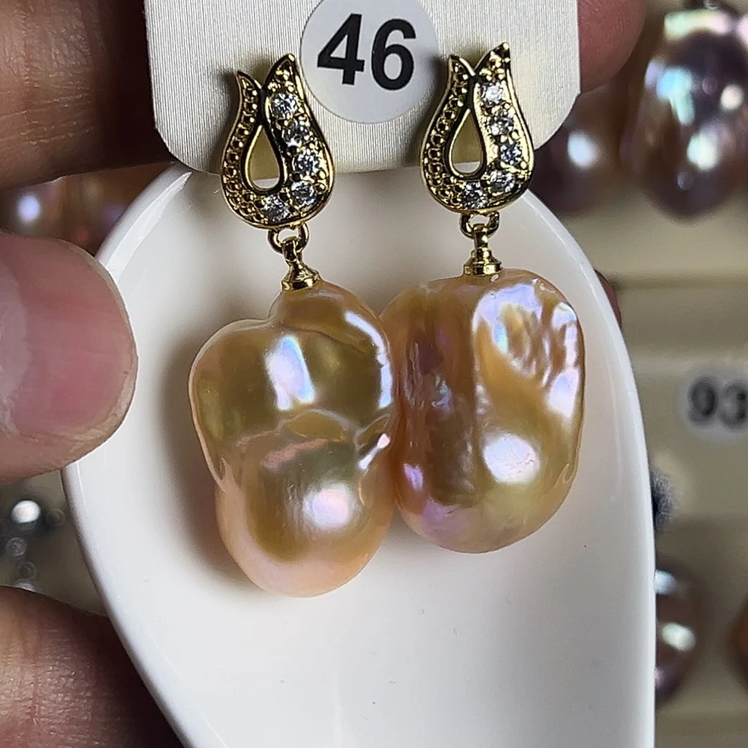 淡水珍珠耳饰未镶嵌