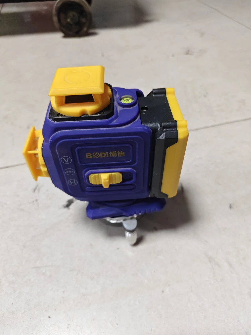 （库存新机）12线绿光水平仪（一电一充）