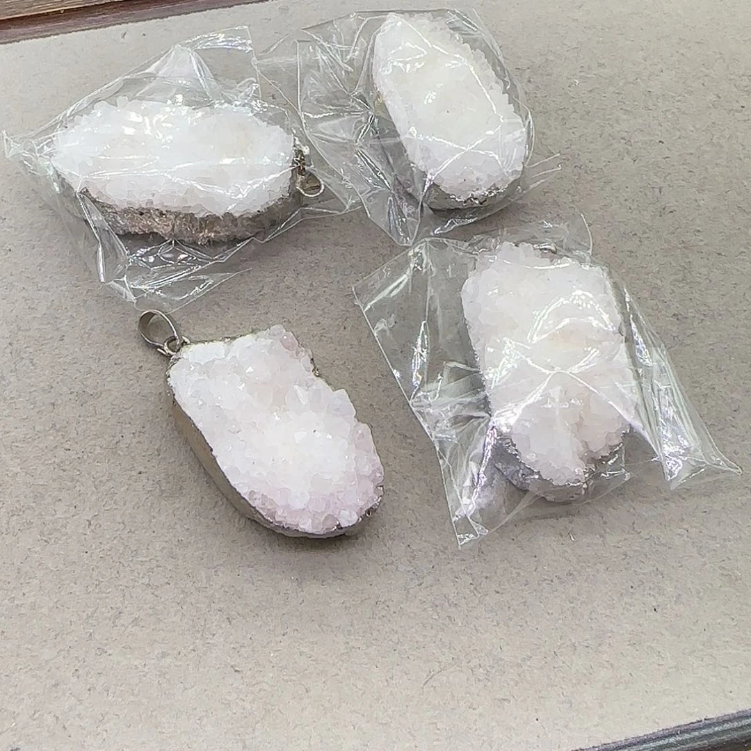 合金玛瑙/玉髓珠宝半成品白水晶一个01