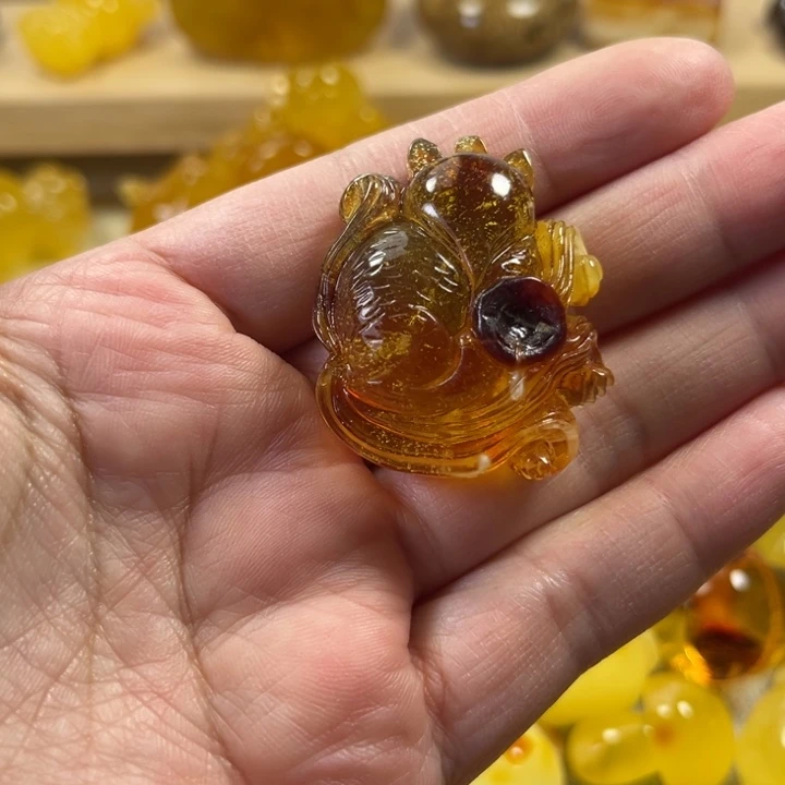 琥珀颈饰未镶嵌琥珀蜜蜡