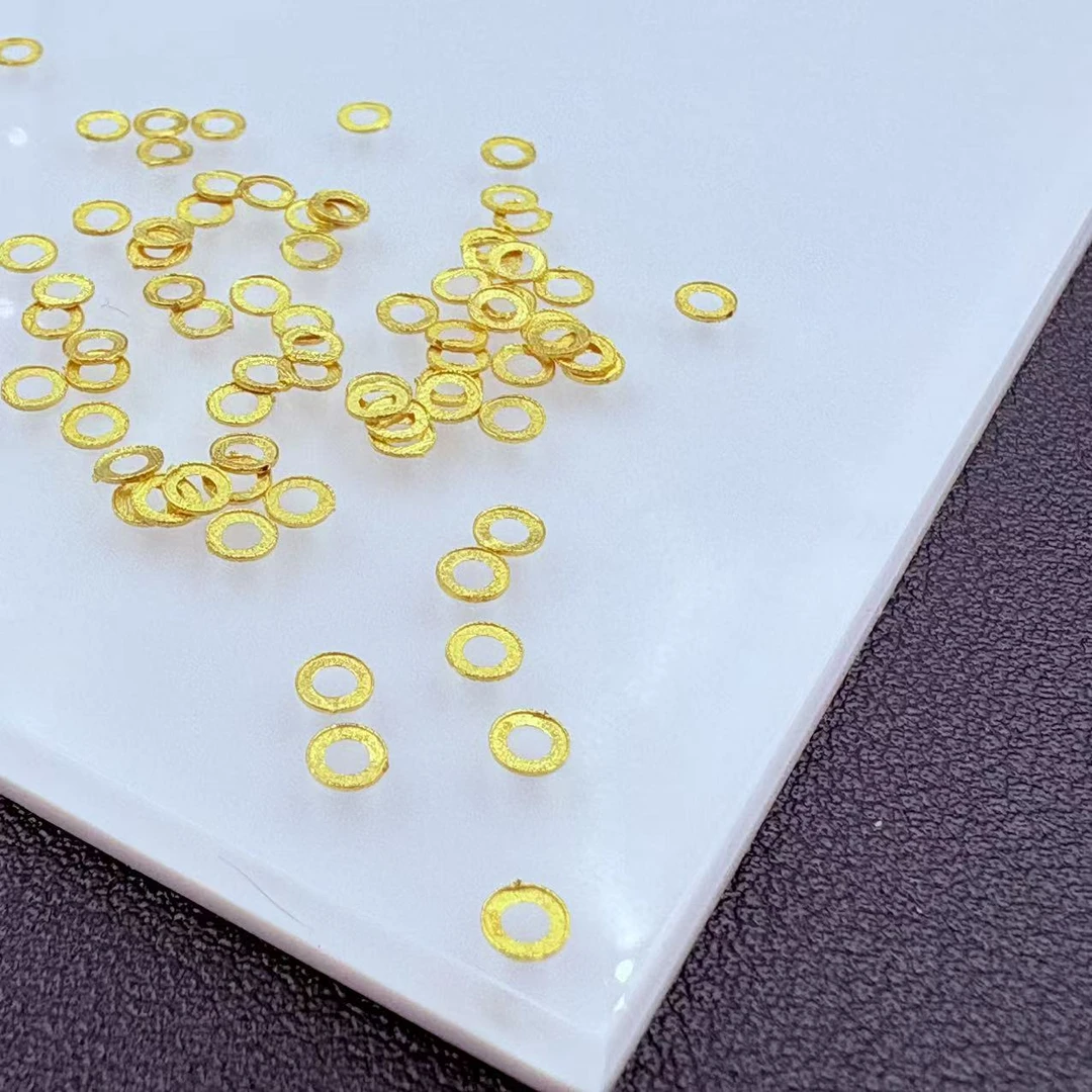 「戴琴珠宝」YZ4909-3mm左右18k金隔片配件(多样性发其一）