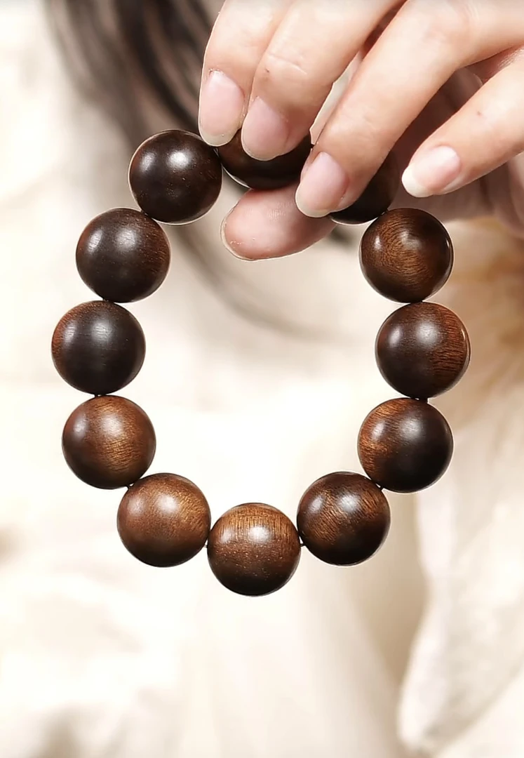 沉香 香港留疤玉化帝王金昆仑梅格沉香单圈2.0