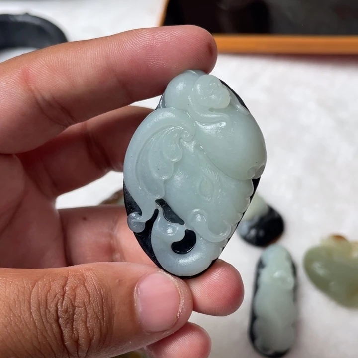 和田玉（糖玉）未镶嵌挂件