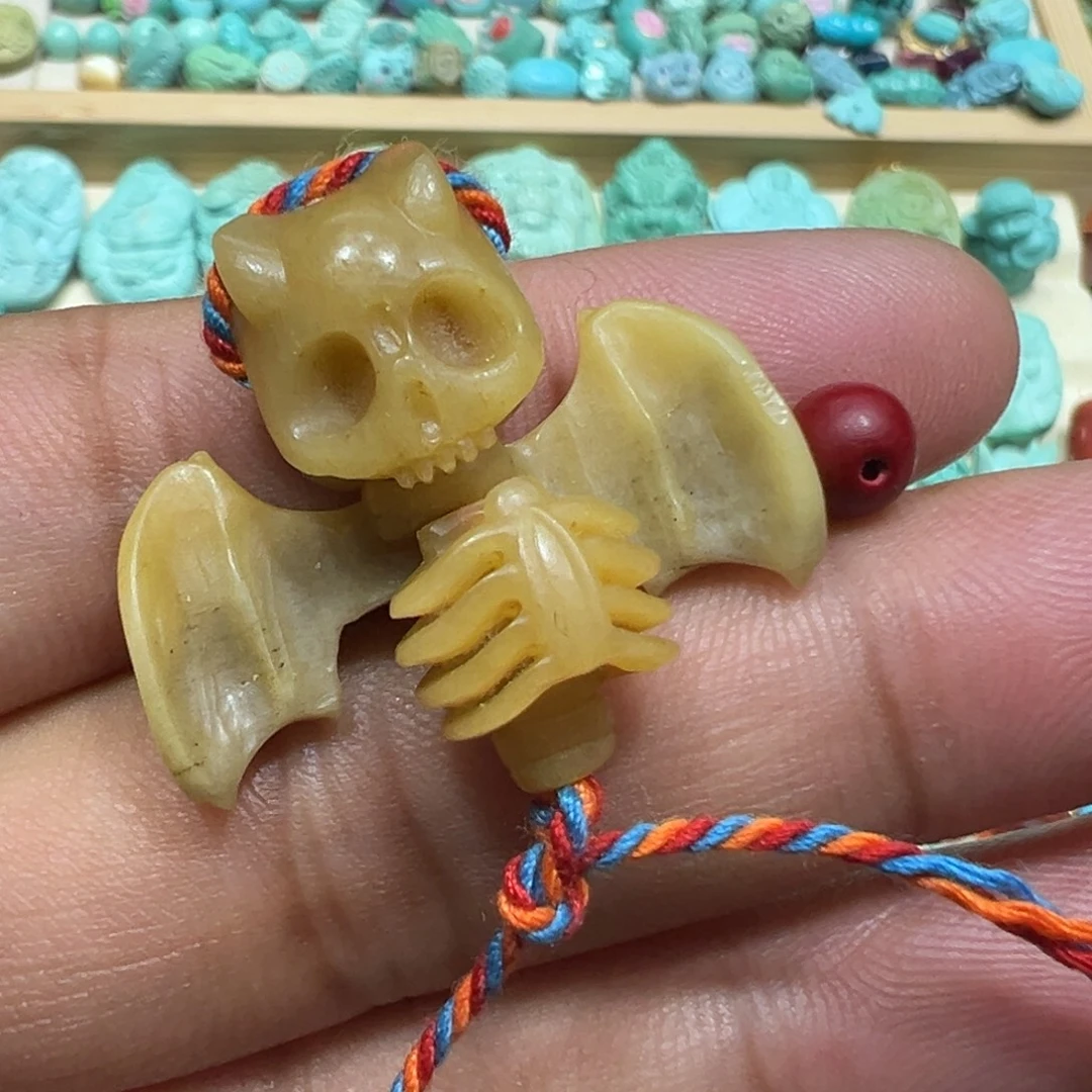 南红玛瑙未镶嵌颈饰三通
