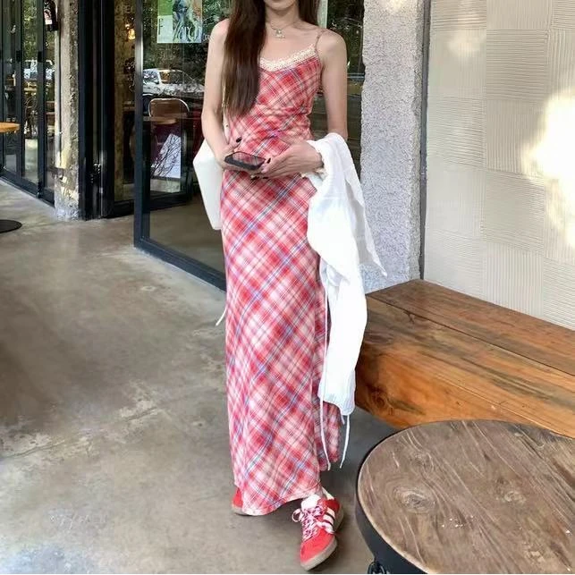 花田橱窗 夏季度假风红色格纹蝴蝶结显瘦百搭吊带连衣裙女0003