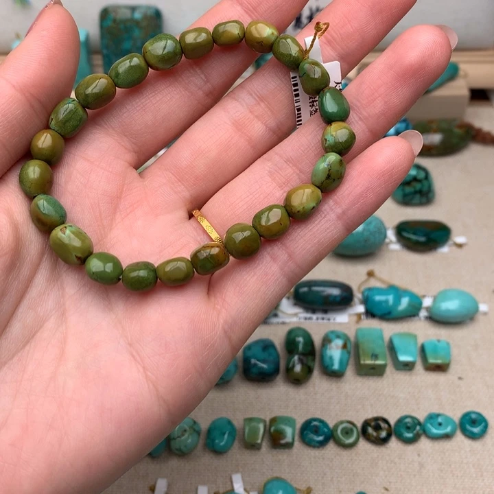 绿松石未镶嵌珠宝奇石