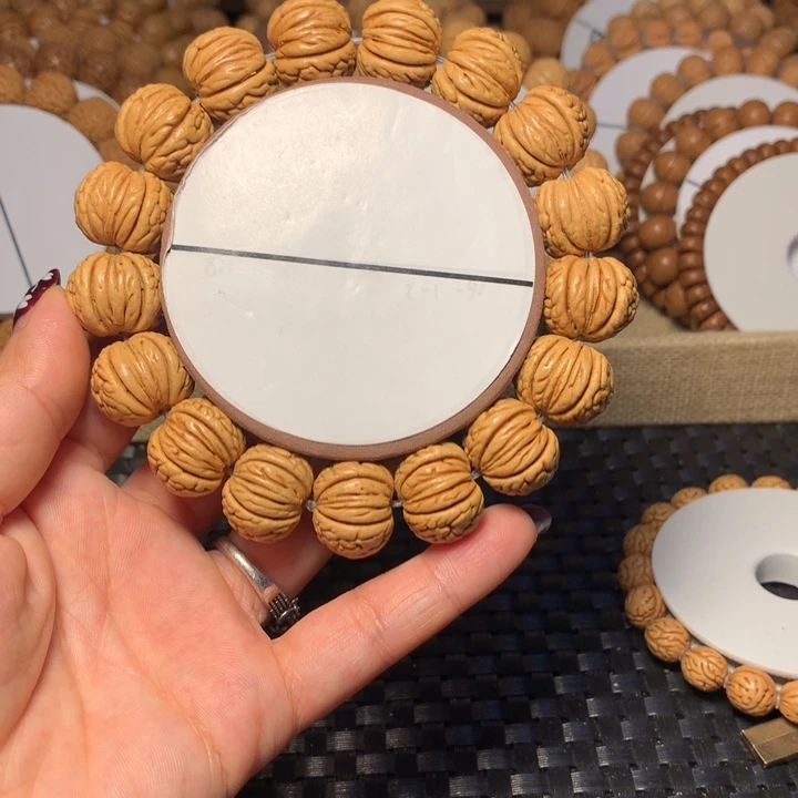 桃核手串四*爷5号链接。。。。。