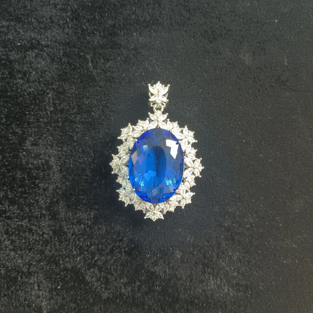 奢华-典藏款-收藏级首饰配礼盒配链子A056