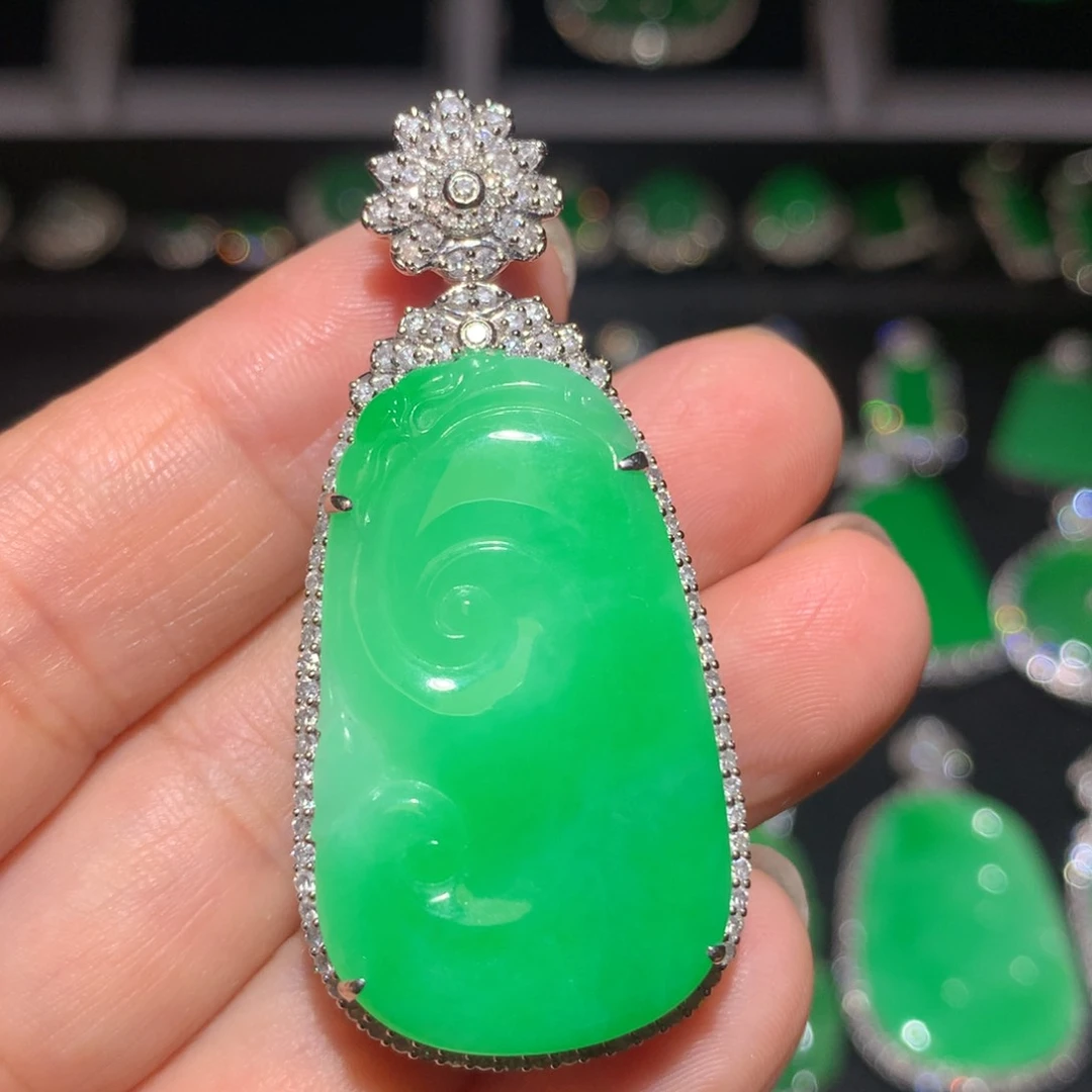 翡翠18K金镶嵌吊坠(不含链)翡翠