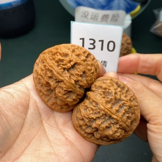 文玩核桃把件47大粗筋1310