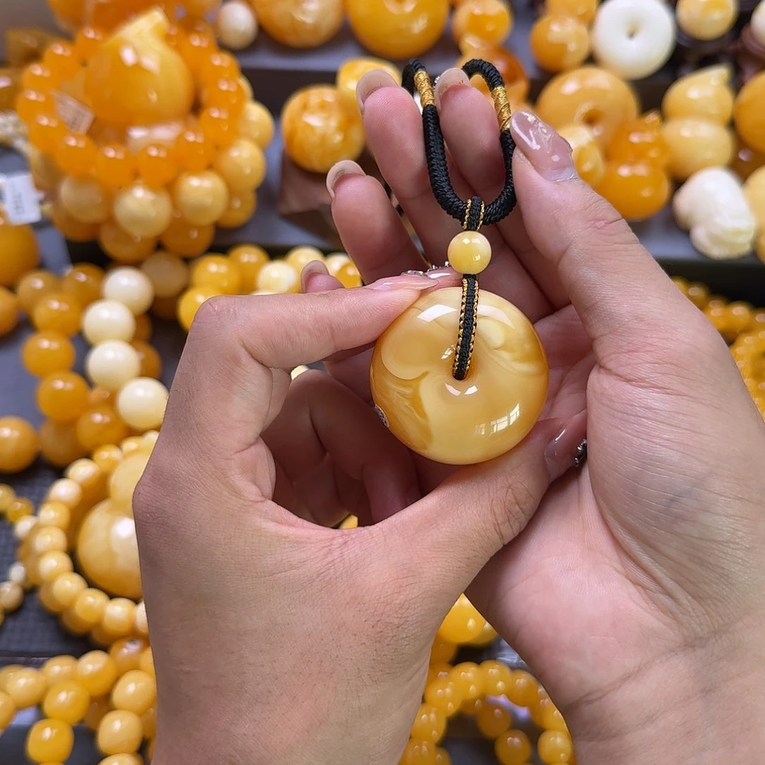 未镶嵌蜜蜡珠宝奇石