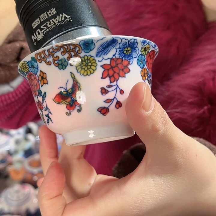 瓷片/////景德镇陶瓷杯子。红。