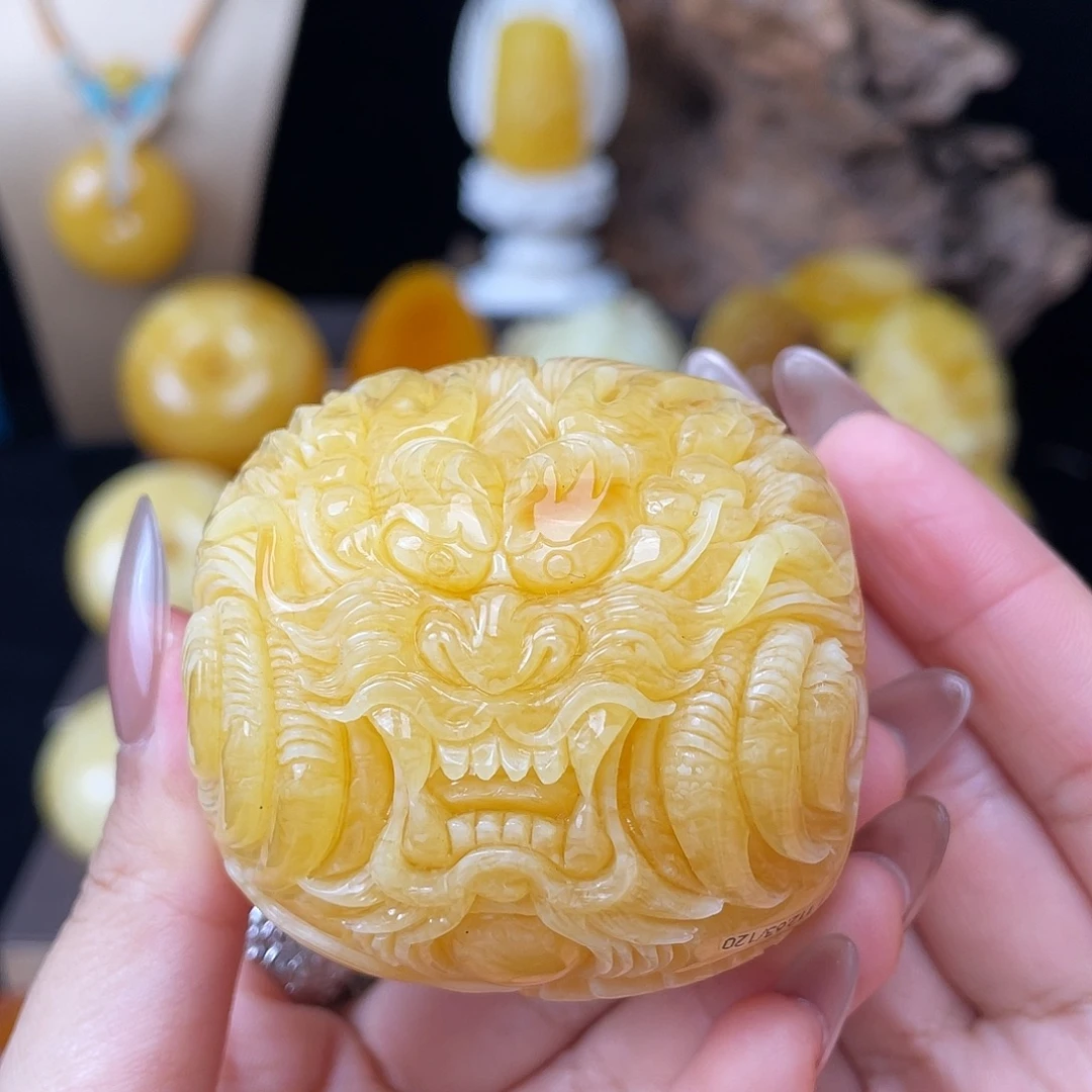 琥珀未镶嵌珠宝奇石