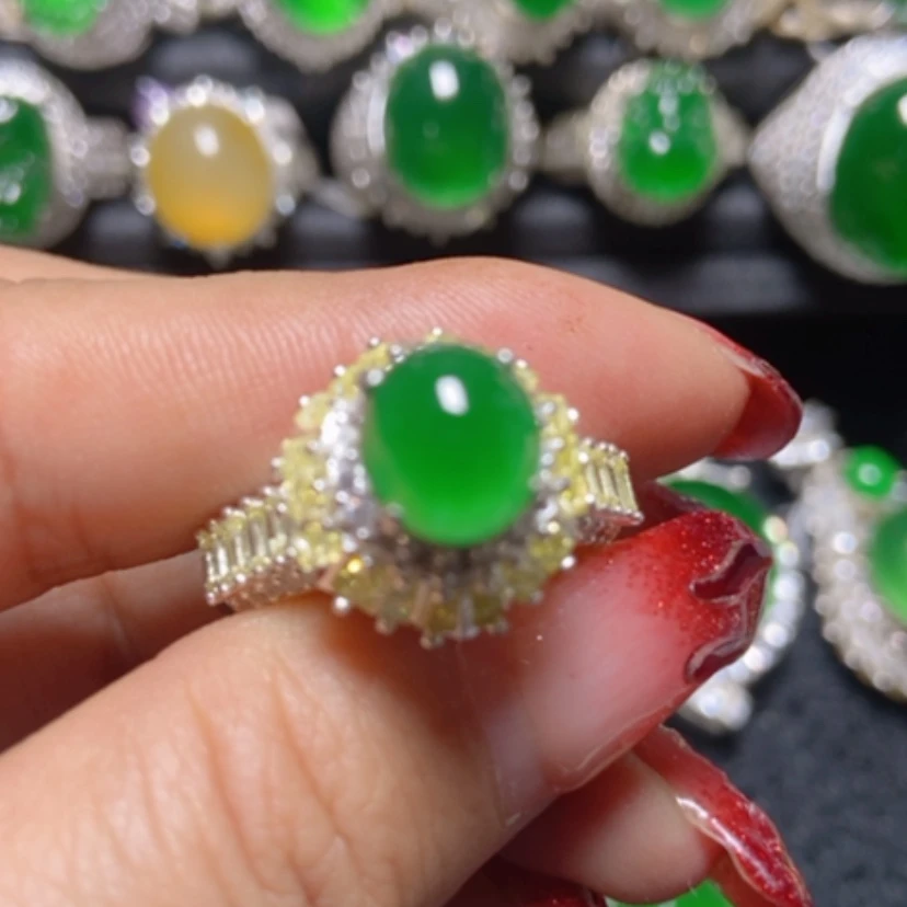 【闪购商品】翡翠颈饰未镶嵌翡翠