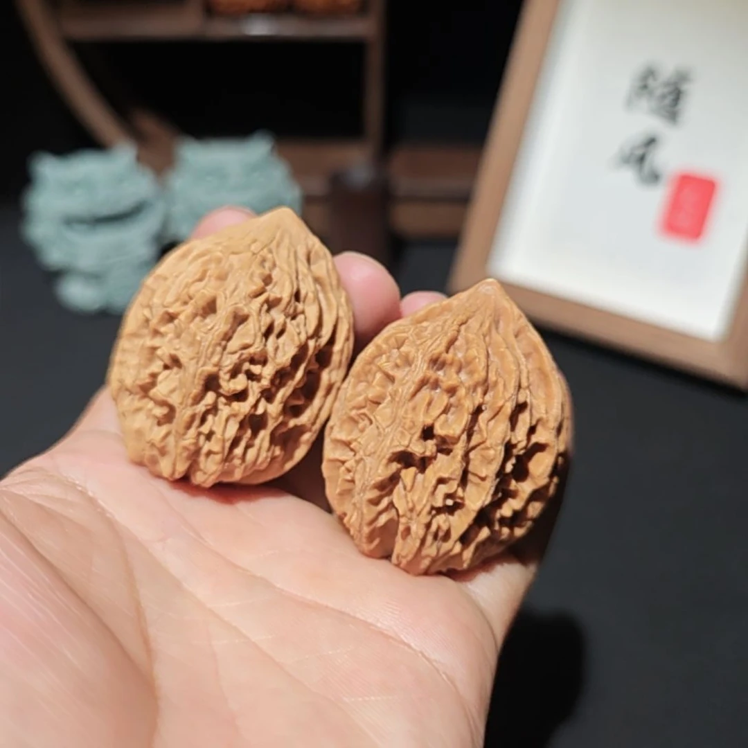 核桃把件39尺寸微瑕鸡心