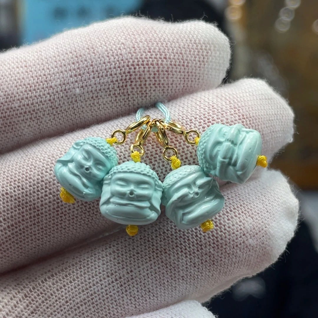 绿松石未镶嵌挂件