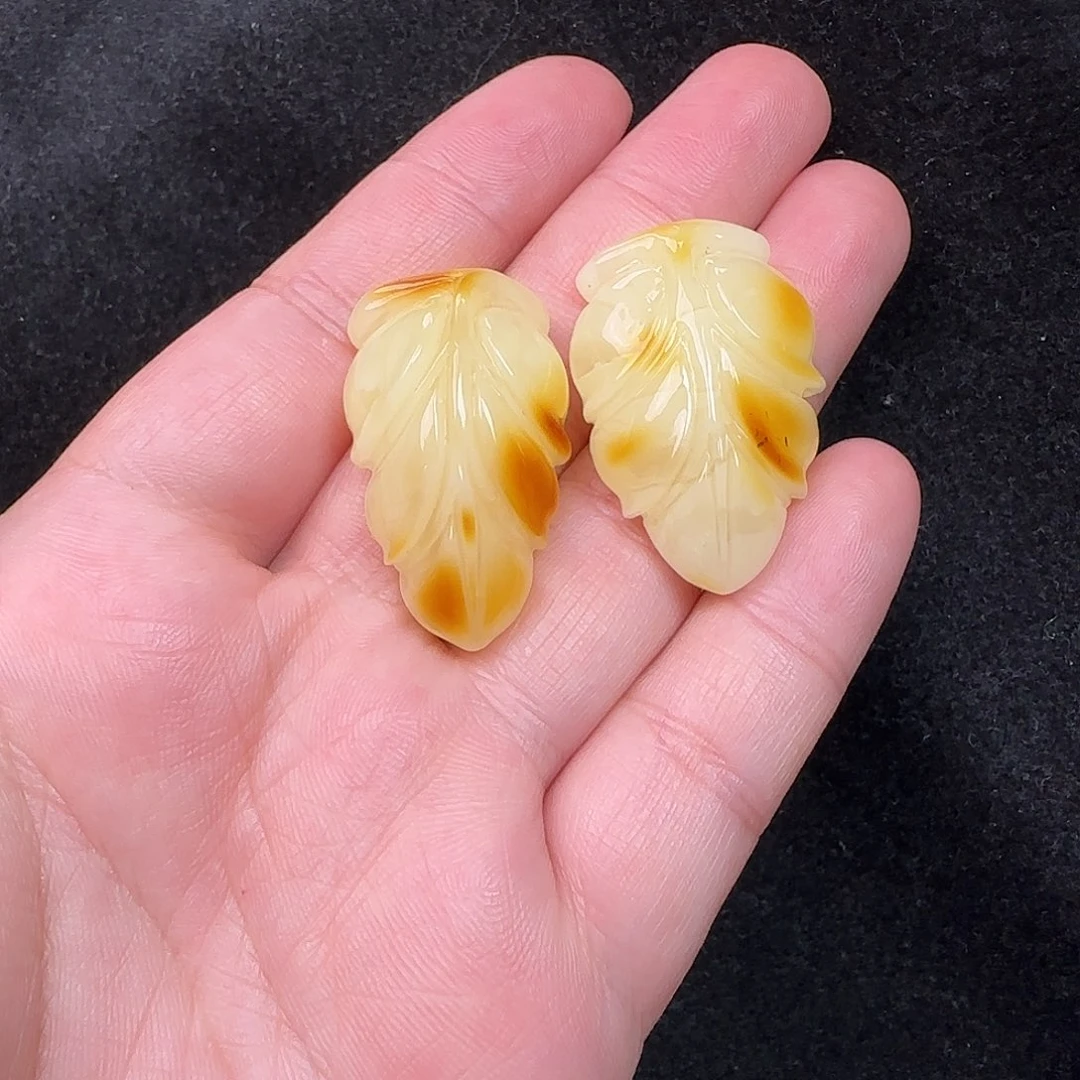 蜜蜡未镶嵌珠宝奇石7.1