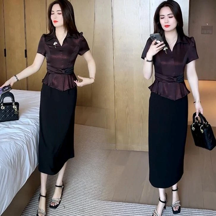 夏季新款穿搭新中式气质显瘦洋气时尚盘扣短袖套裙遮肚包臀修身