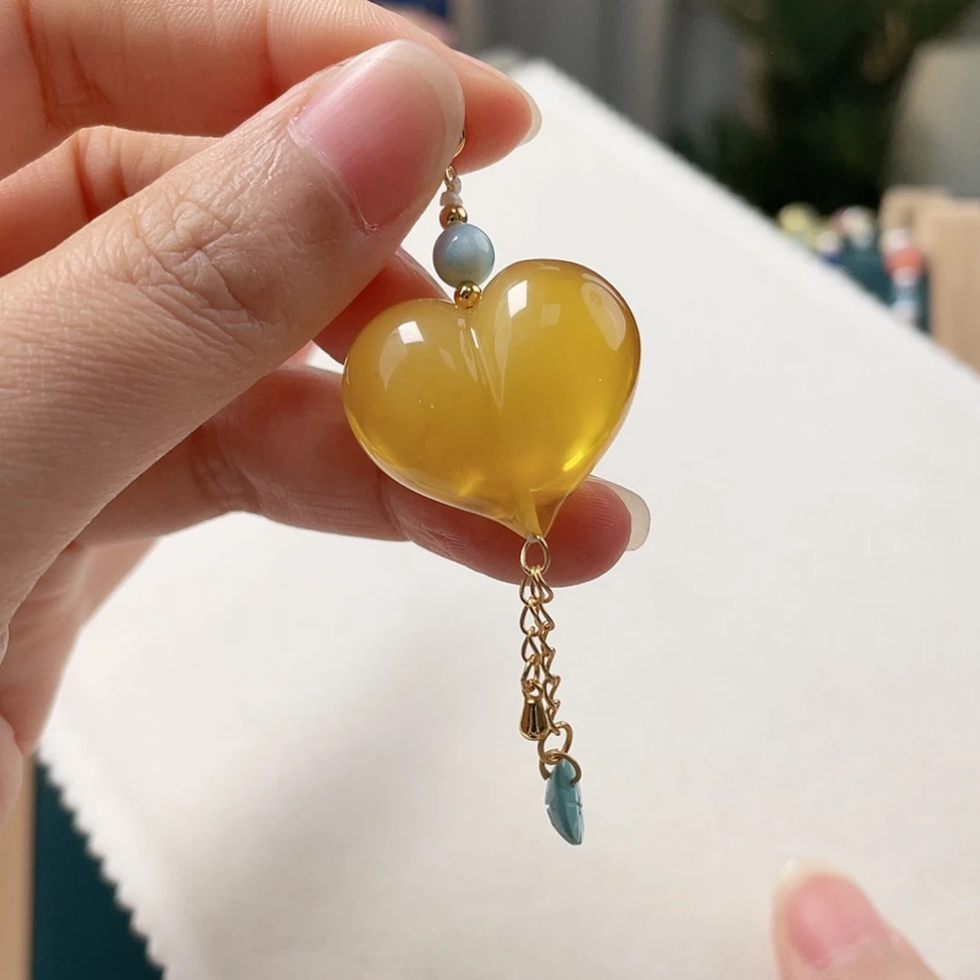 未镶嵌琥珀裸石蜜蜡吊坠