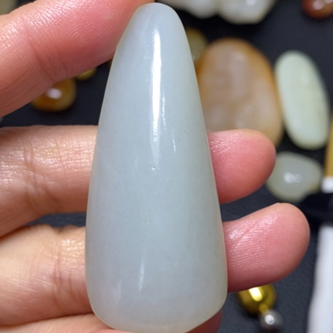 和田玉（糖玉）未镶嵌颈饰