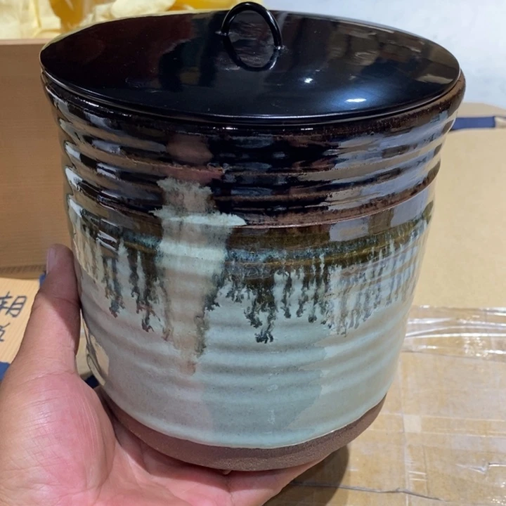 日本淘器水指大漏