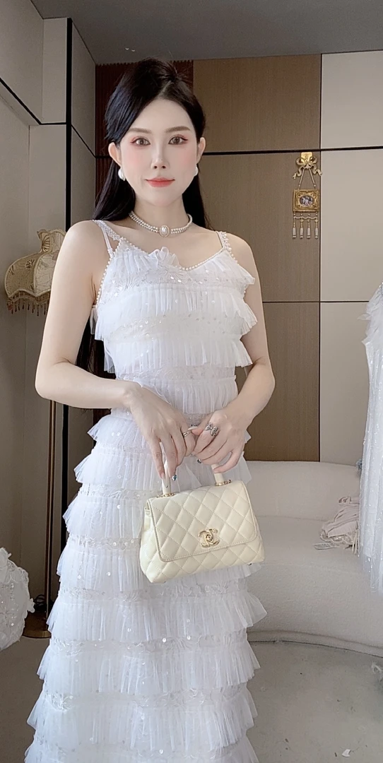 2025早春气质修身层层蛋糕法式夏季吊带裙名媛蕾丝