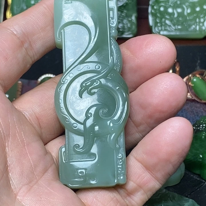 和田玉（碧玉）未镶嵌挂件圆***嘟