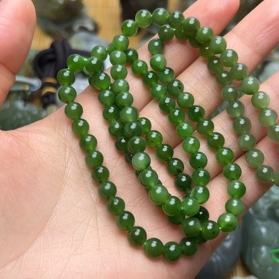 .***i和田玉未镶嵌挂件