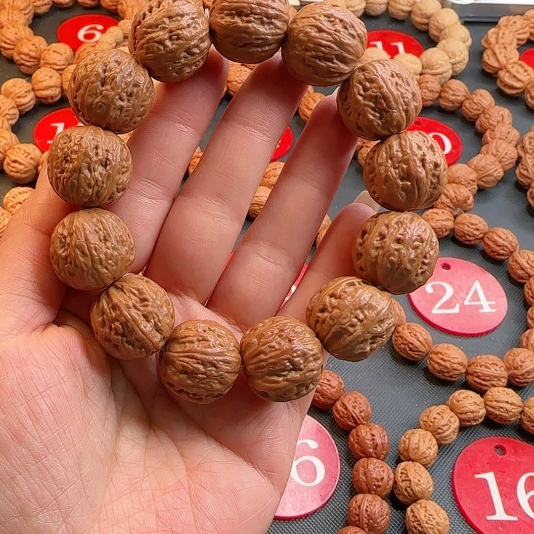 文玩核桃手串树皮纹