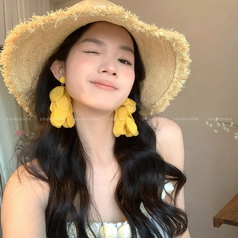 合金布艺耳饰 海边度假风黄色花瓣流苏耳环女夏季新款耳钉耳饰品
