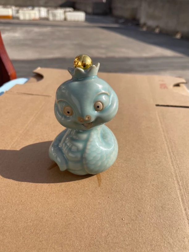 汝瓷茶宠创意陶瓷灵蛇可爱高档