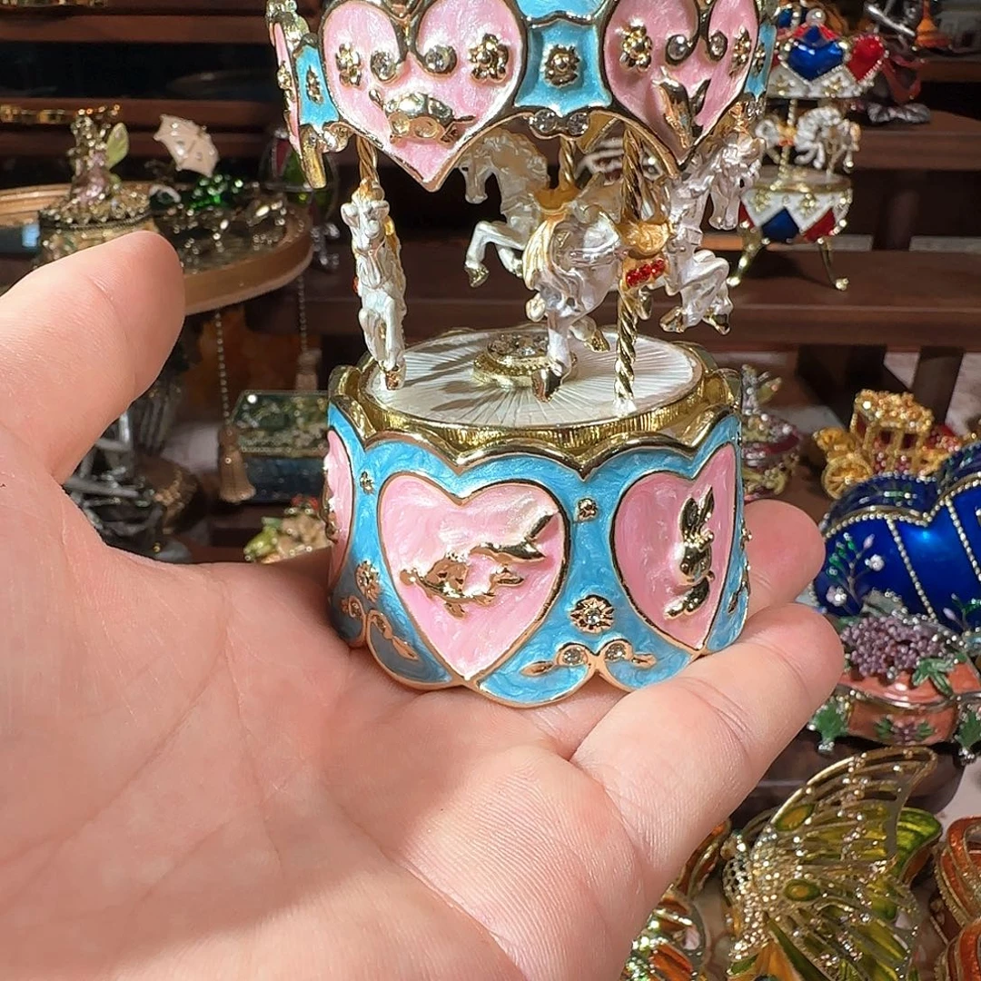 手工制品请勿吹毛求疵