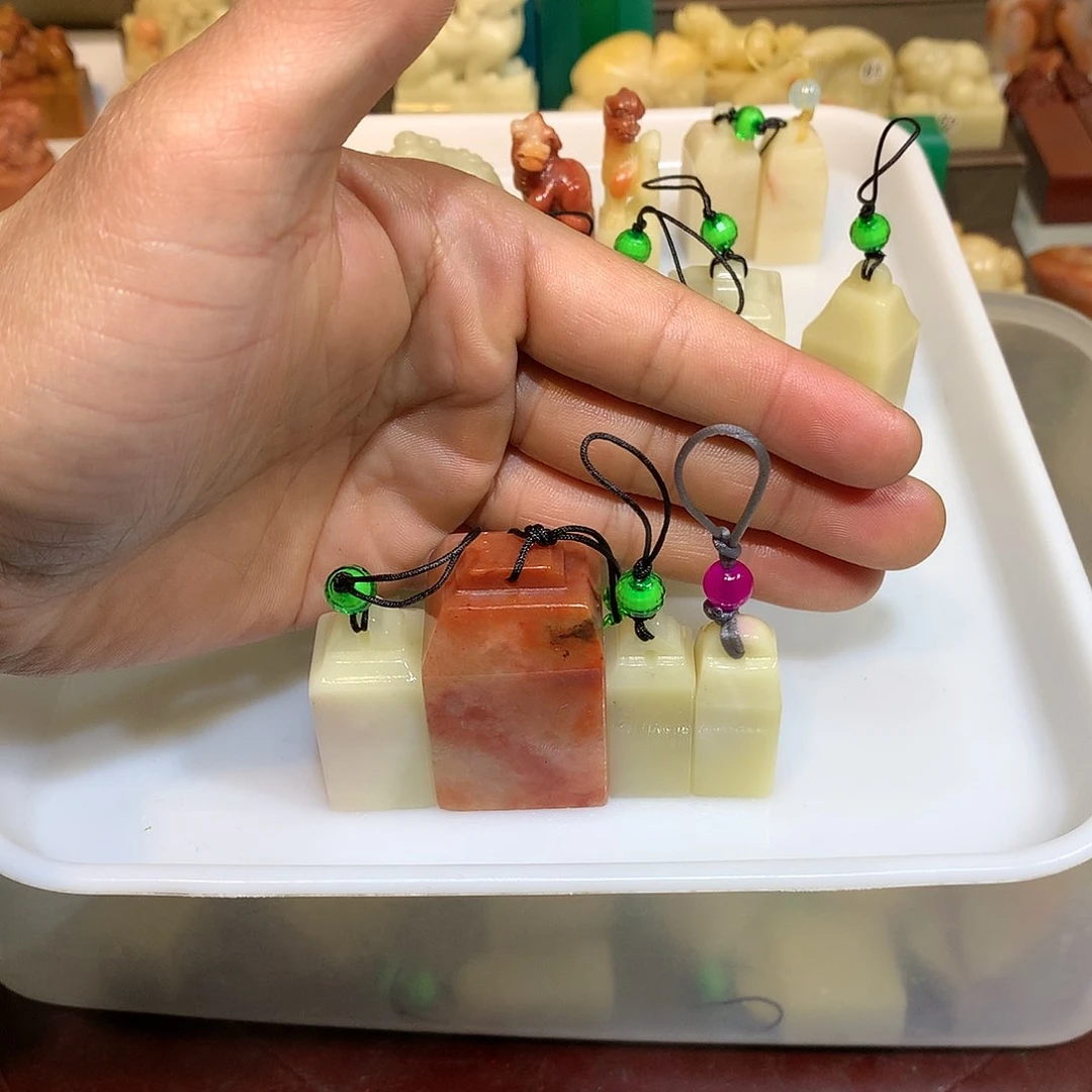 龙**下寿山石 寿山石 寿山石