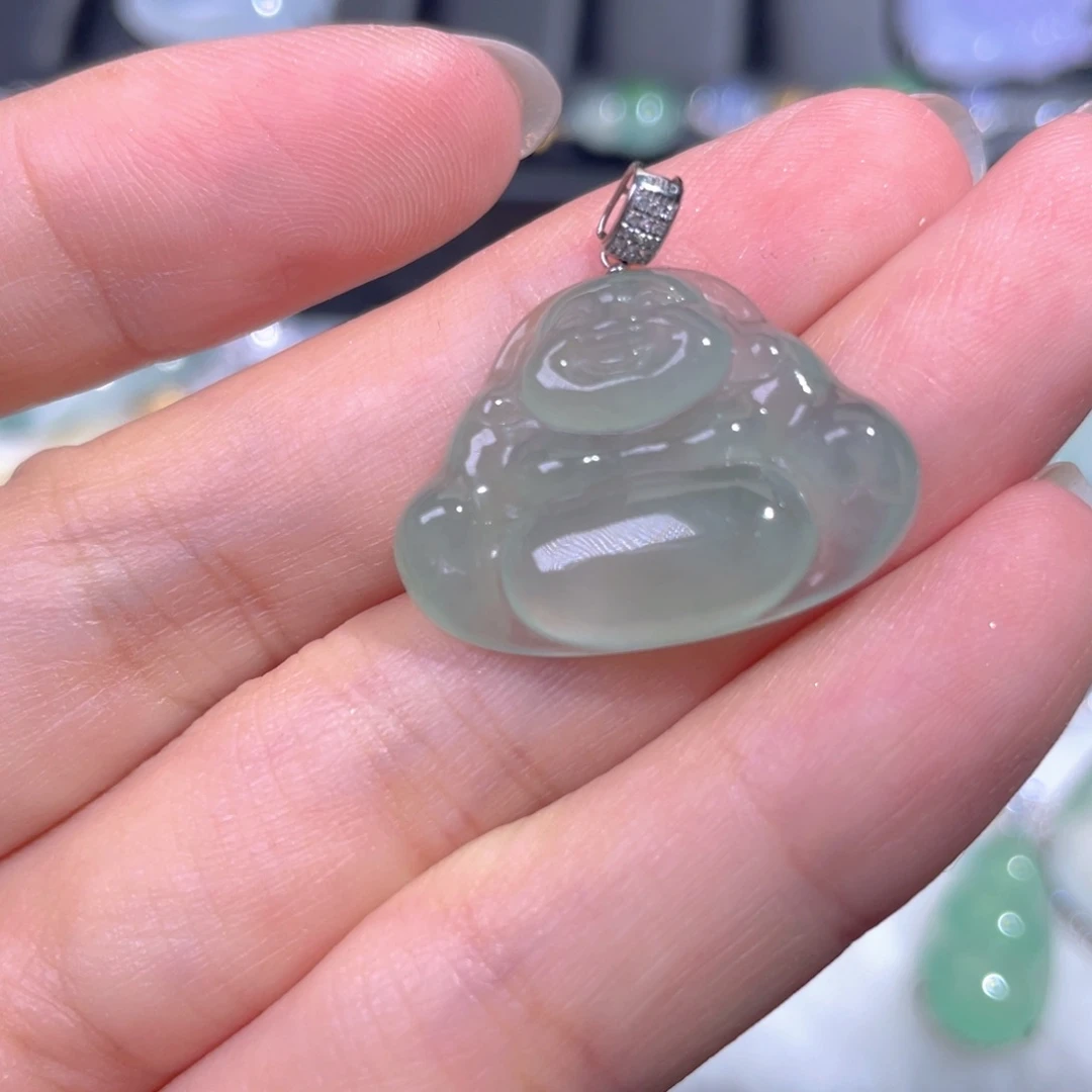 颈饰18K金镶嵌翡翠翡翠