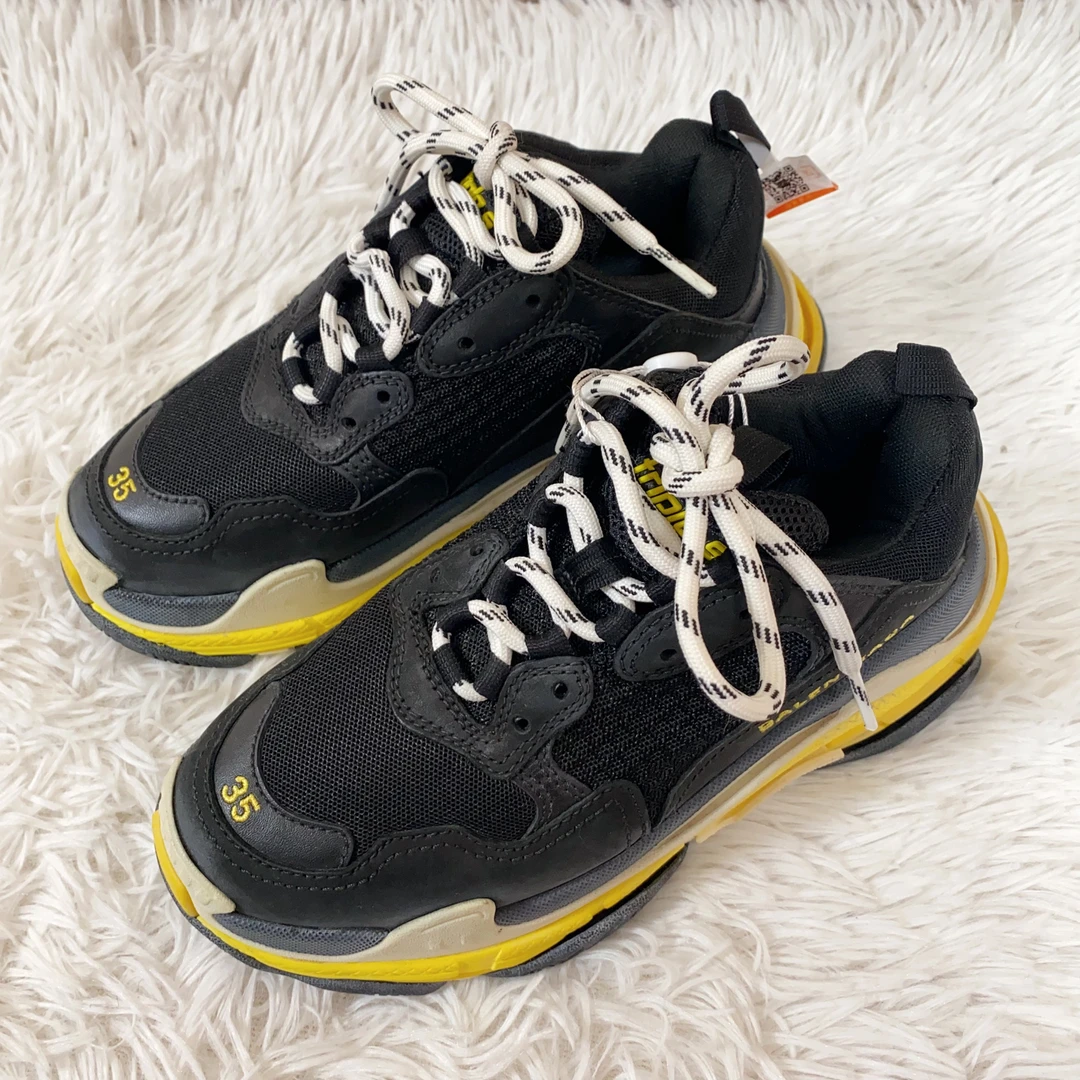95新 Balenciaga/巴黎世家 麦殿/女士休闲鞋35码/250409FXX8L15
