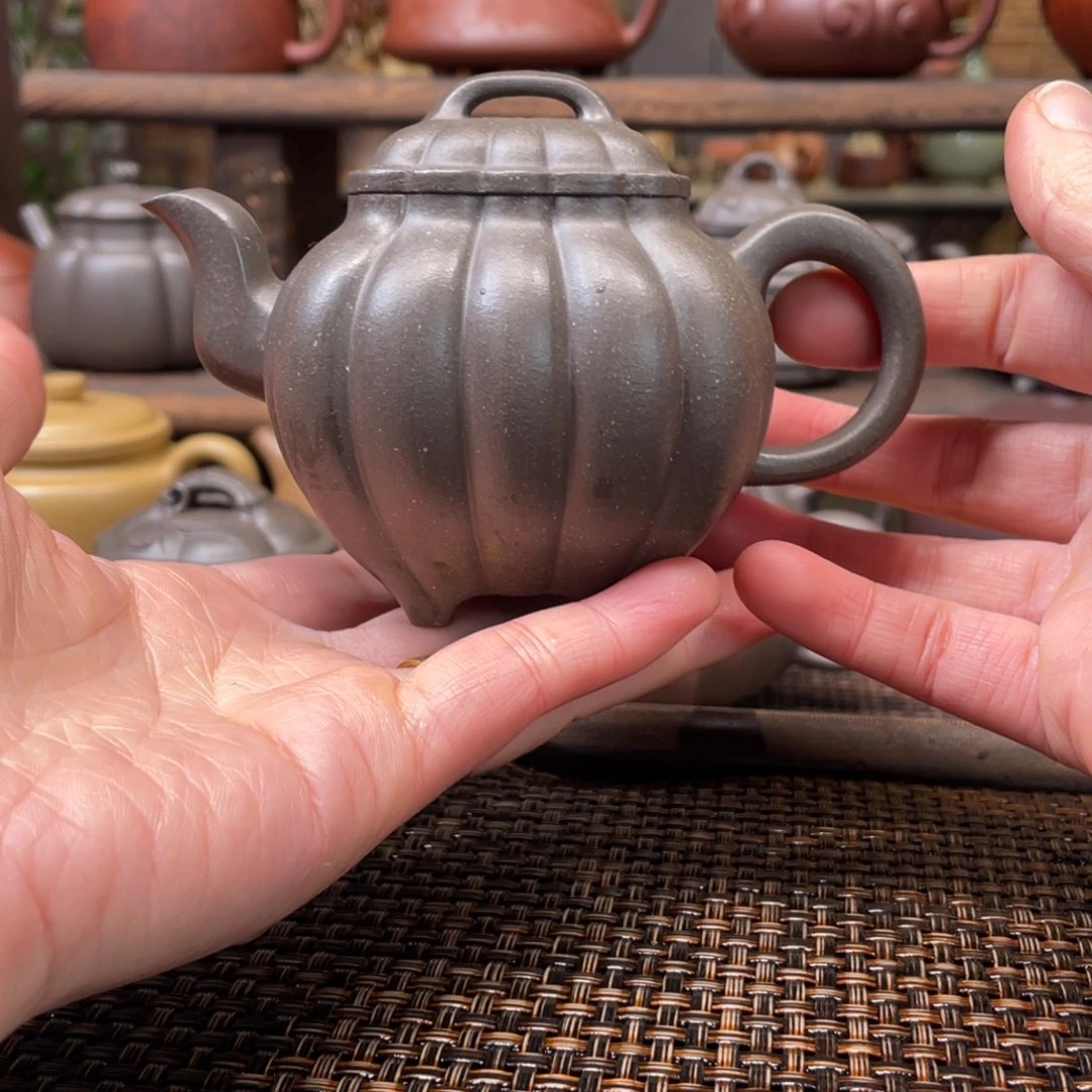 茶壶紫砂宜兴原矿紫砂手工制170