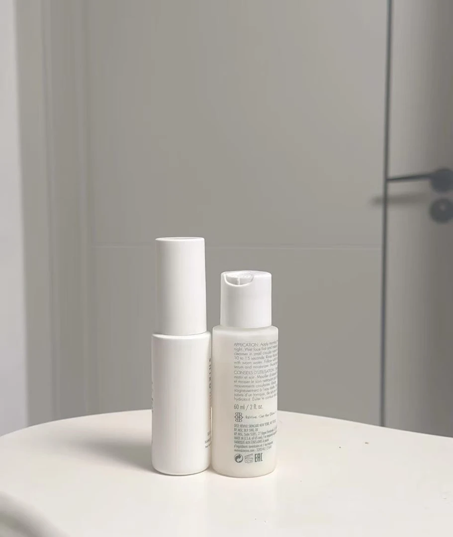 潜水精华补水保湿修护