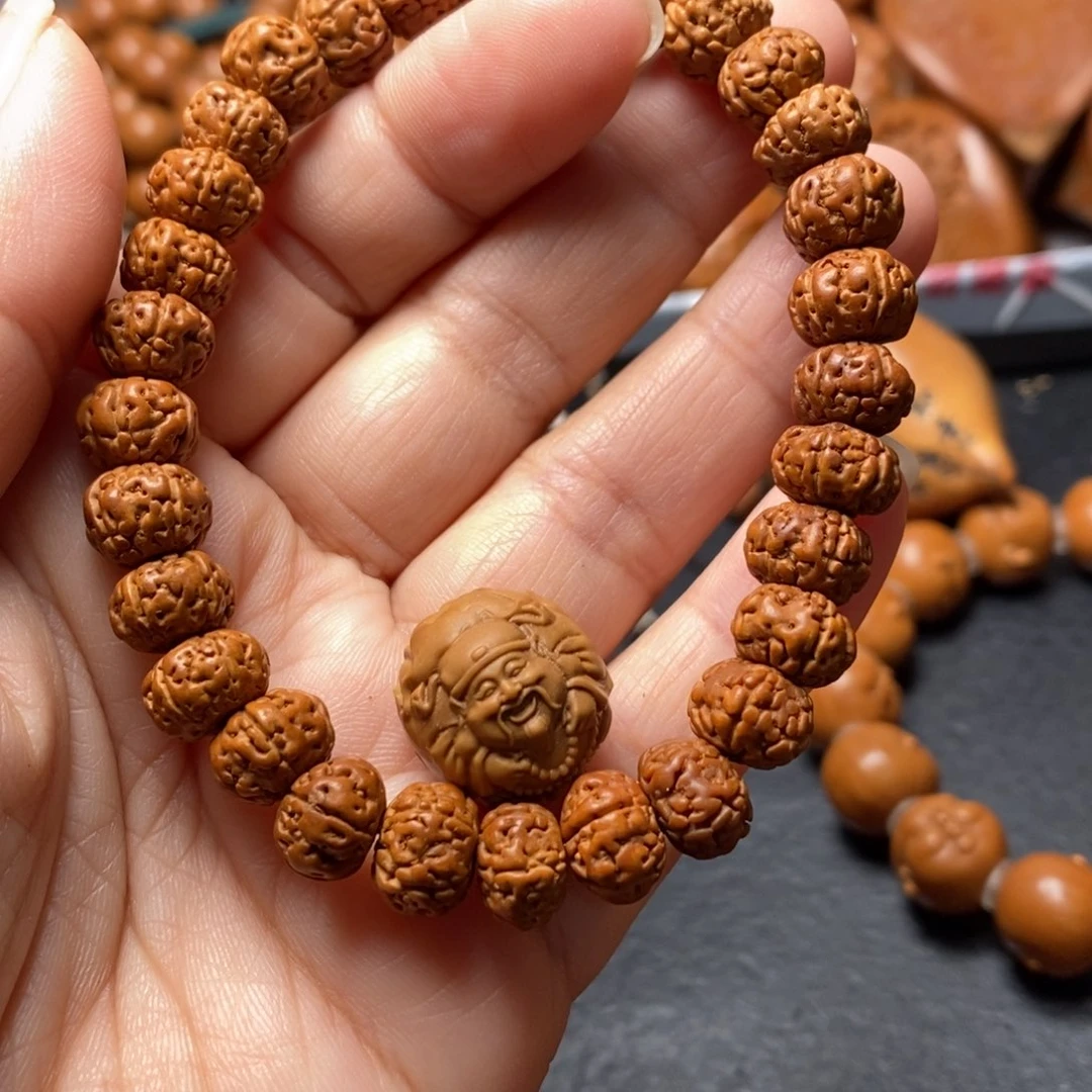 吊坠猴头核桃橄榄