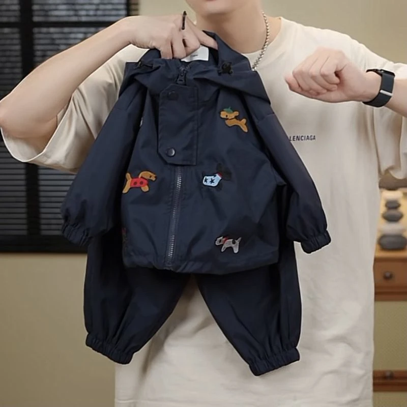 春秋套装2025新款男童女童男孩同款秋季外套中大童冲锋衣套装潮款