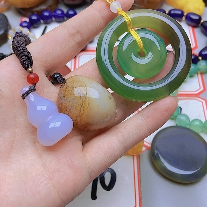 【闪购商品】玛瑙/玉髓未镶嵌珠宝半成品鲲*