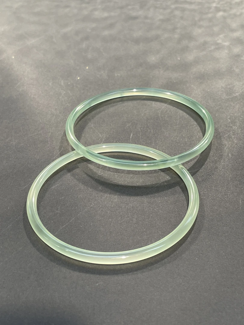 天然4mm彩色玉髓叮当手镯-K044两个才叮当响哦下单备注圈口颜色