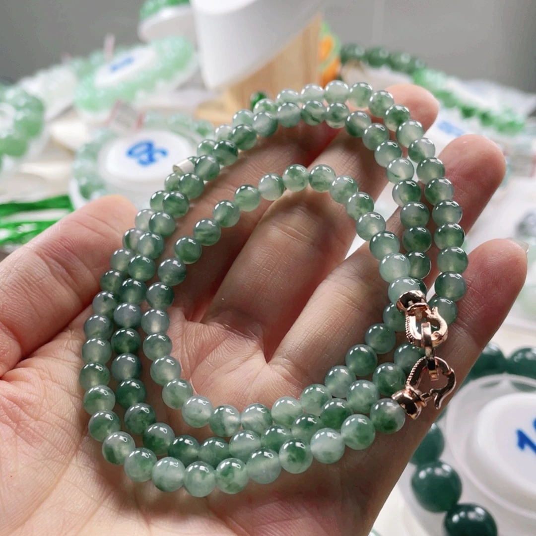 一***秒翡翠未镶嵌手链珠链5.8