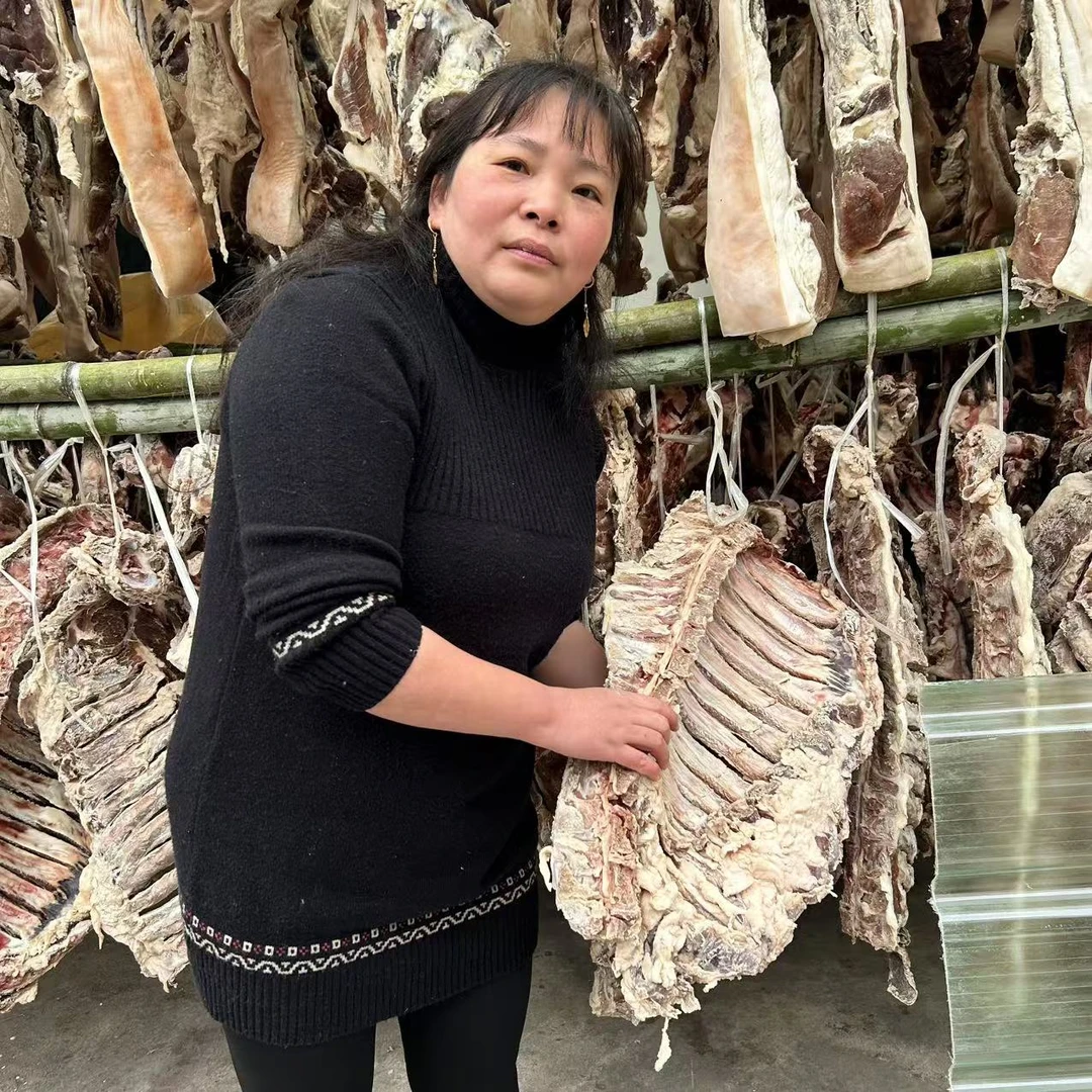 湖北特产农家腌制风干腊排骨猪肉腊肉