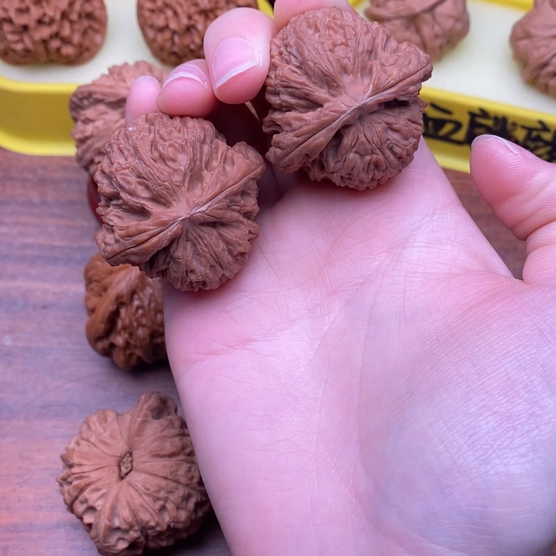 吊坠文玩核桃t**t南疆石