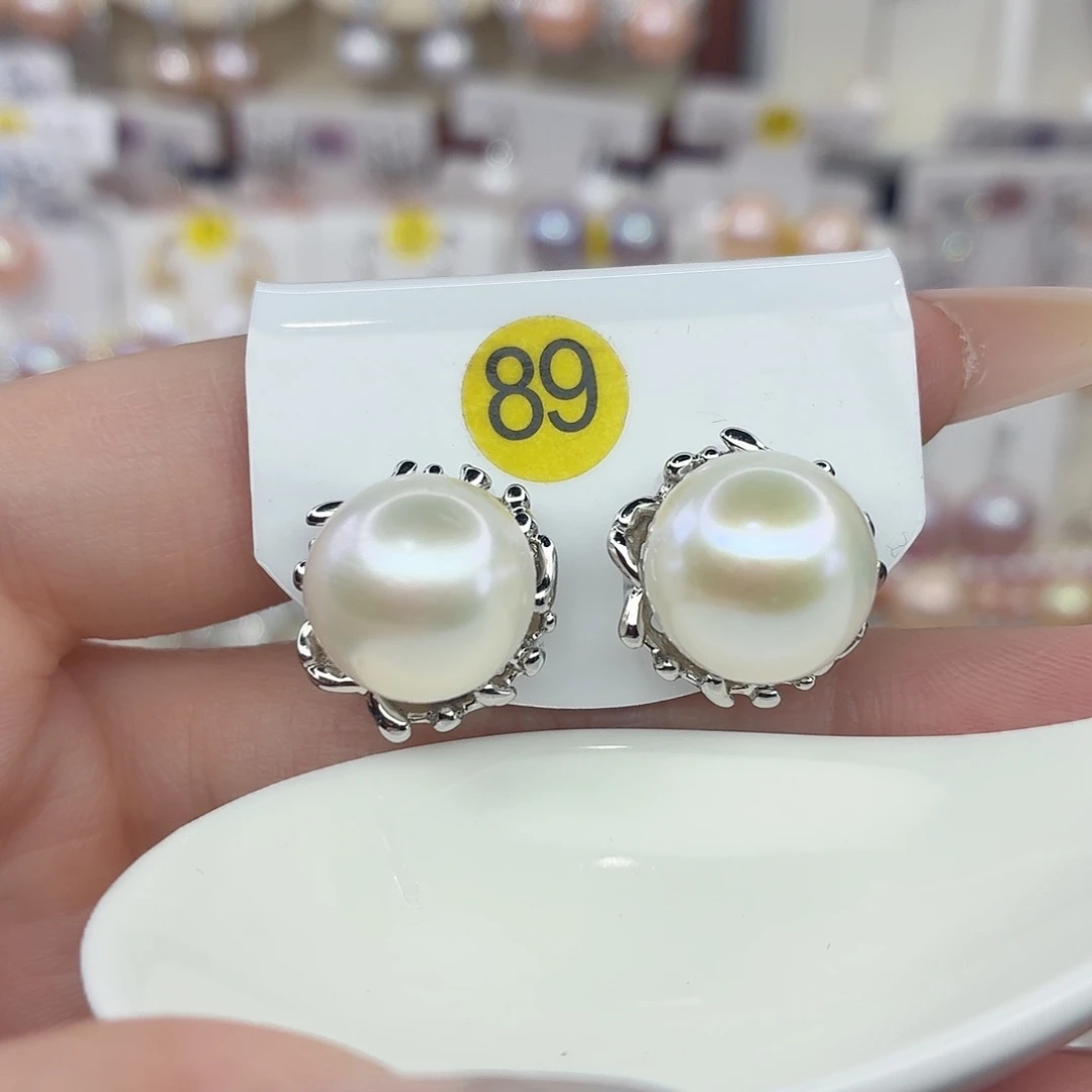 耳饰淡水珍珠未镶嵌